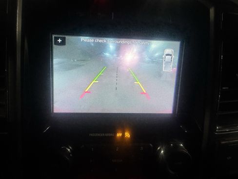 Used 2018 Ford F150 XLT w/ Equipment Group 302A Luxury image 5