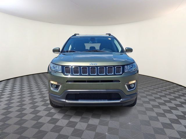 Used 2020 Jeep Compass Limited AWD/4WD image 2