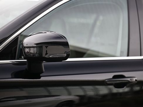 Used 2023 Volvo XC90 B5 Plus w/ Protection Package image 11