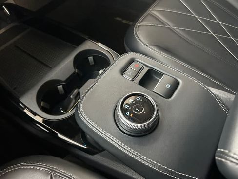 Used 2021 Ford Mustang Mach-E Select RWD image 17