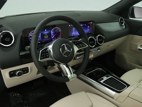 New 2026 Mercedes-Benz GLA 250 image 4