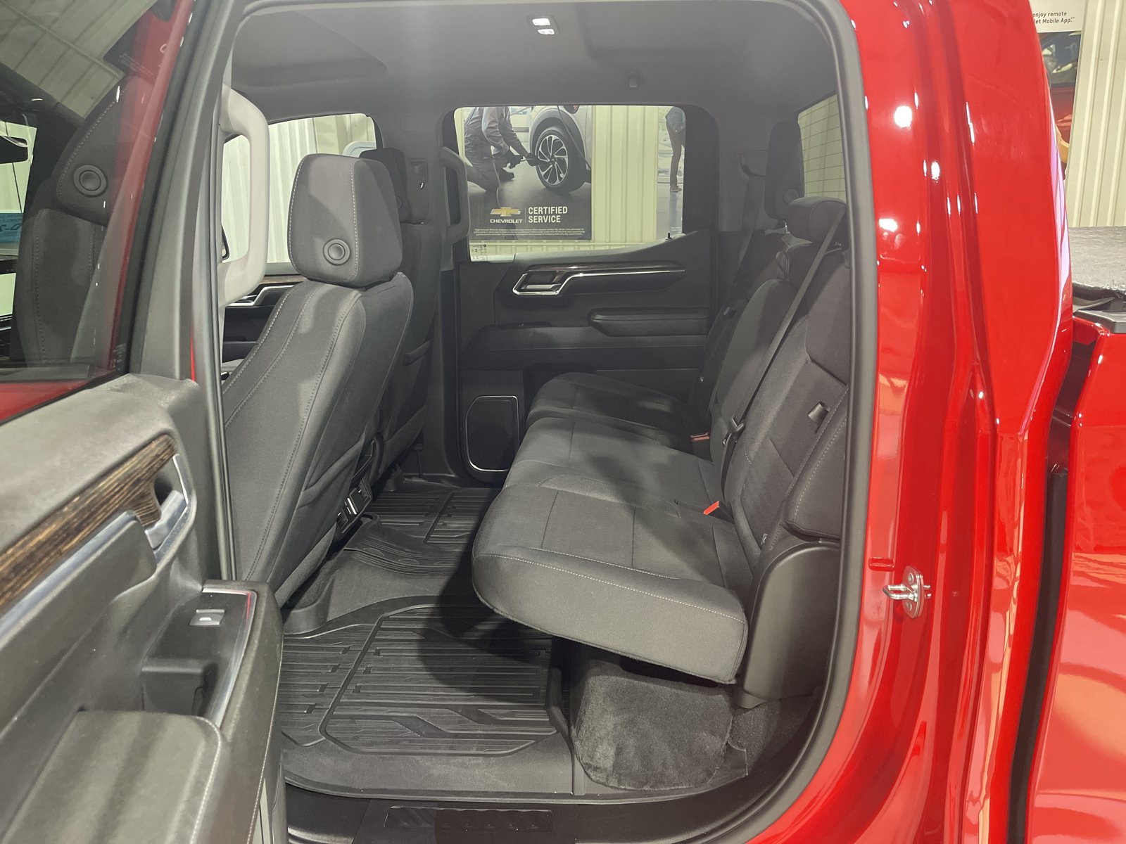 Used 2024 GMC Sierra 1500 Elevation AWD/4WD image 13