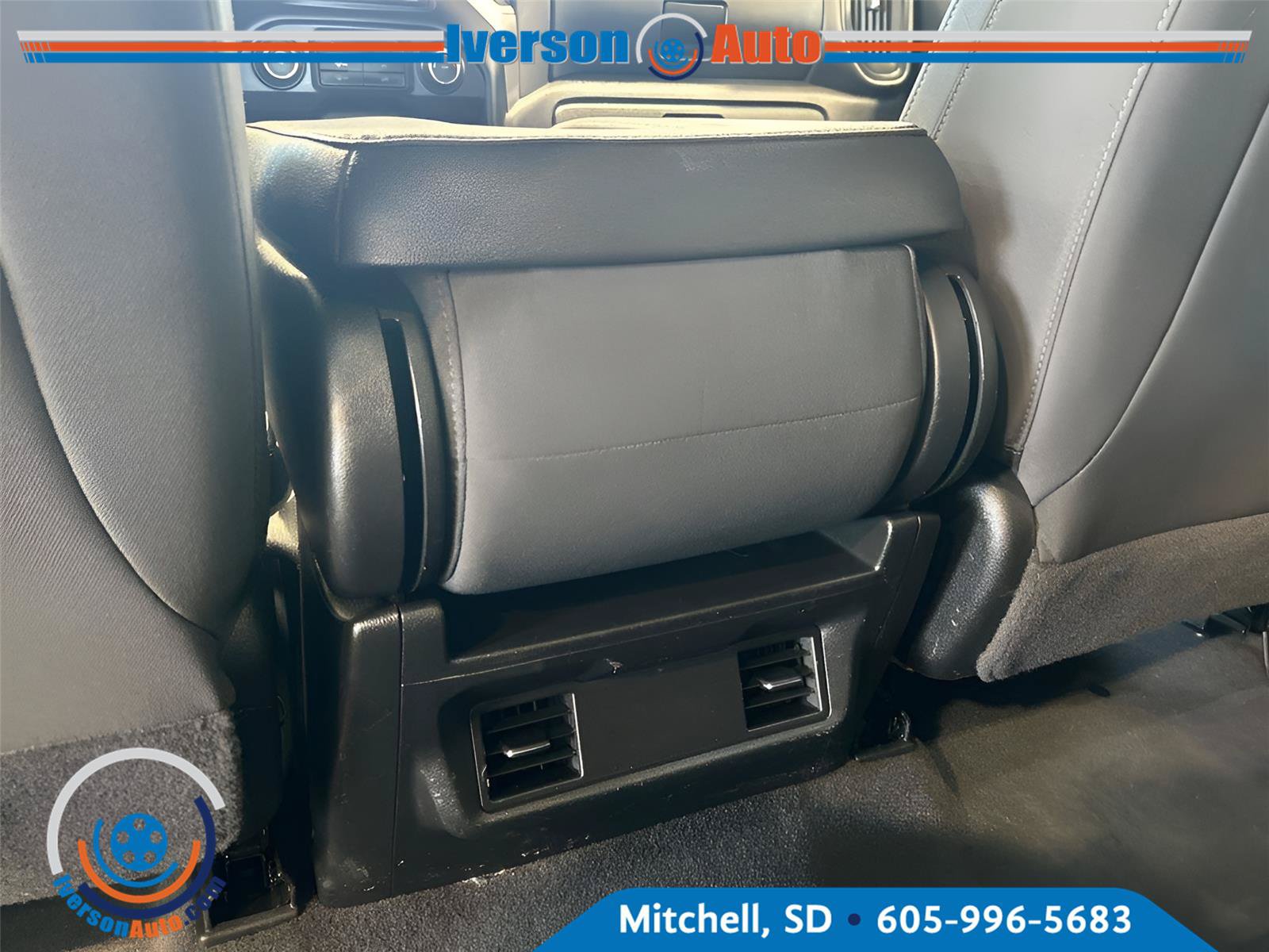 Used 2021 Chevrolet Silverado 1500 Custom AWD/4WD image 30