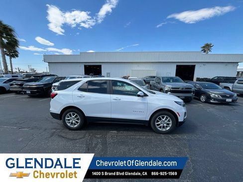 Certified 2024 Chevrolet Equinox LT FWD image 4