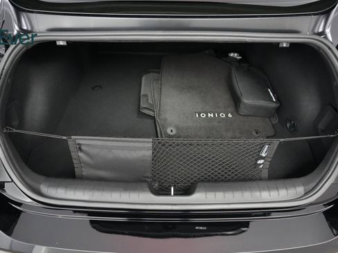 Used 2023 Hyundai Ioniq 6 Limited image 23