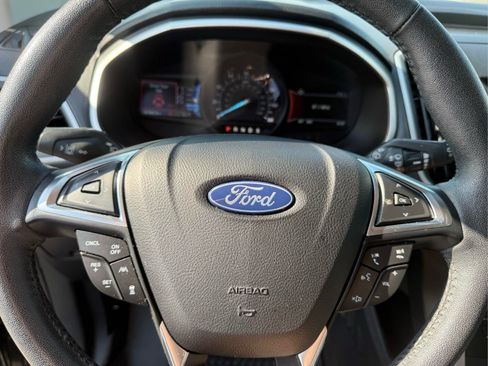 Used 2020 Ford Edge SEL AWD/4WD image 32