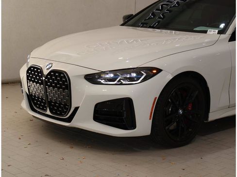 Certified 2024 BMW 440i xDrive Convertible w/ Premium Package AWD/4WD image 3