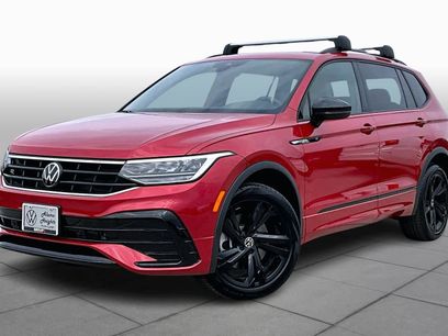 Certified 2024 Volkswagen Tiguan SE R-Line