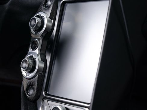 Used 2018 McLaren 720S Performance image 22