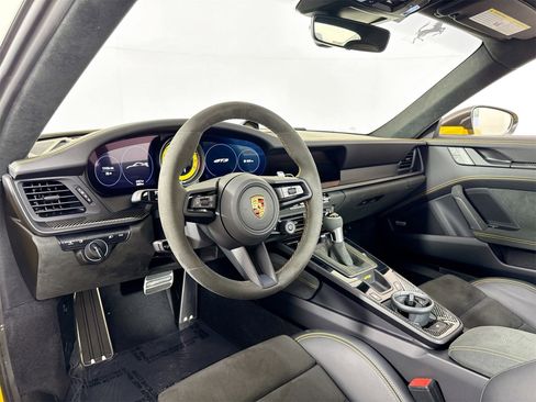 Used 2022 Porsche 911 GT3 image 20