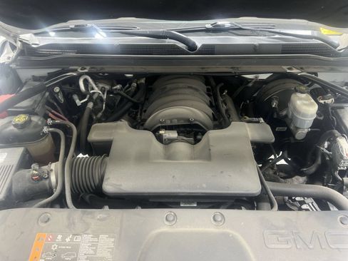 Used 2020 GMC Yukon SLT AWD/4WD image 26