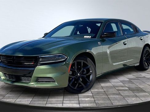 Used 2022 Dodge Charger SXT w/ Blacktop Package image 13