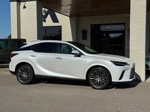 Used 2023 Lexus RX 350 FWD w/ Cold Area Package image 15