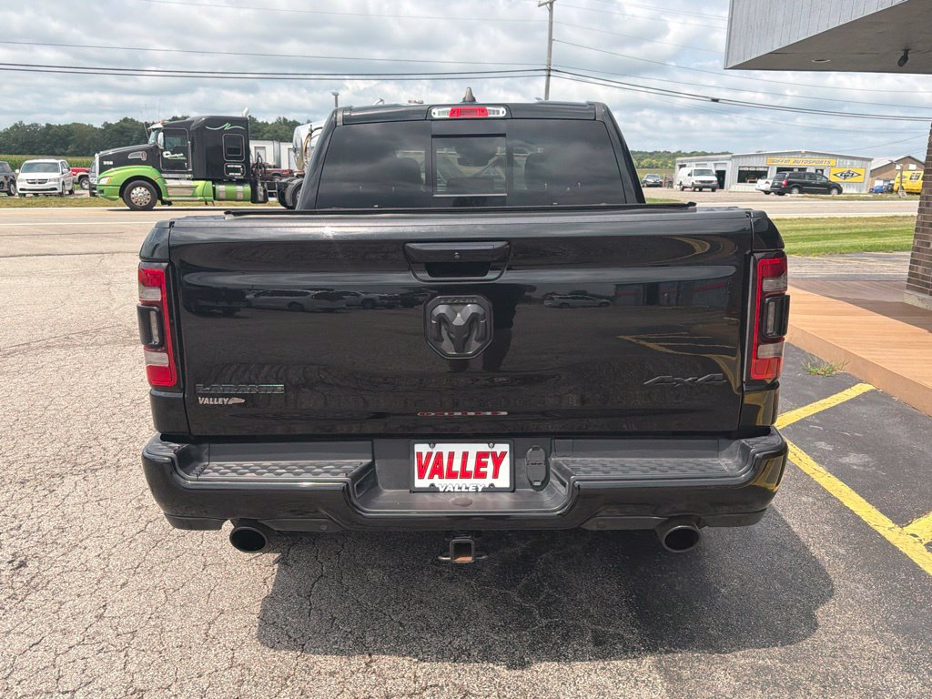 Used 2024 RAM 1500 Laramie AWD/4WD image 7