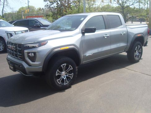 Certified 2023 GMC Canyon AT4 AWD/4WD image 1