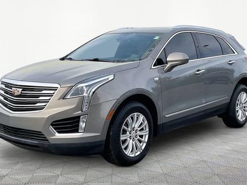 Used 2019 Cadillac XT5 Luxury image 3