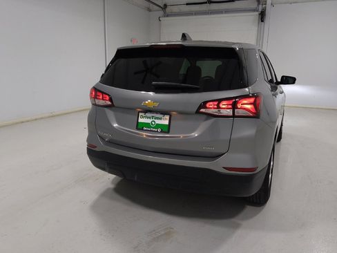 Used 2023 Chevrolet Equinox LS AWD/4WD image 7