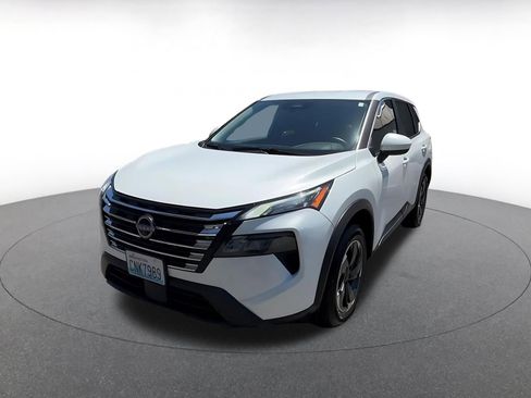 Used 2025 Nissan Rogue SV AWD/4WD image 7