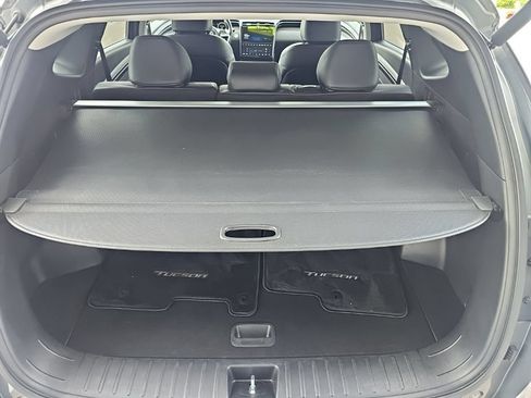 Used 2022 Hyundai Tucson Limited AWD/4WD image 40