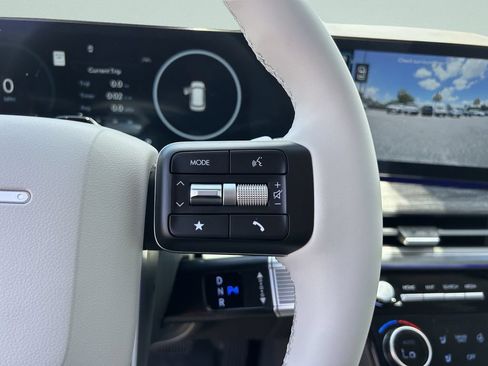 New 2026 Hyundai Santa Fe Limited FWD image 33