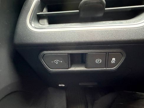Used 2025 Kia K4 EX FWD image 13