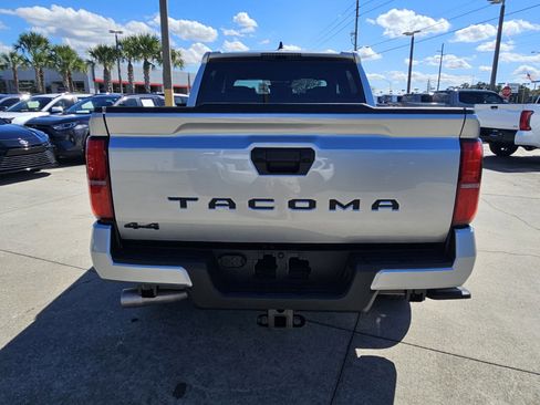 New 2025 Toyota Tacoma TRD Sport image 8
