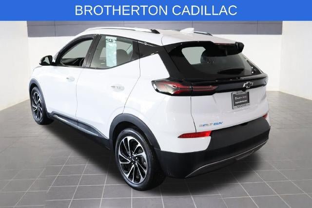 Used 2022 Chevrolet Bolt EUV Premier w/ Sun & Sound Package FWD image 3