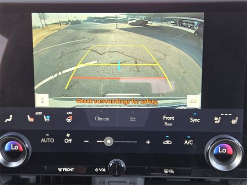 Used 2024 Lexus GX 550 w/ Cold Area Package image 18