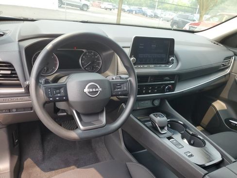 Certified 2026 Nissan Rogue S FWD image 7