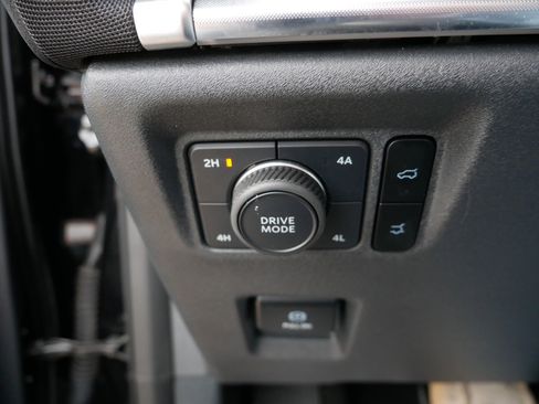 Used 2025 Ford Expedition Platinum AWD/4WD image 26