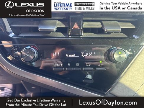 Used 2022 Toyota Camry SE image 23