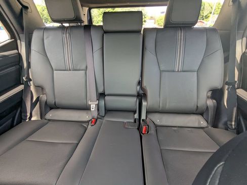 Used 2026 Toyota 4Runner Limited AWD/4WD image 19