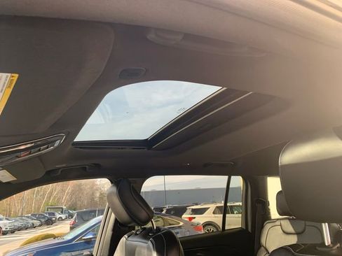 Used 2021 Jeep Grand Cherokee L Laredo image 27