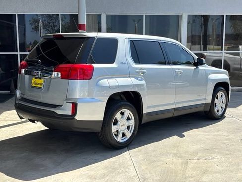 Used 2016 GMC Terrain SLE FWD image 3