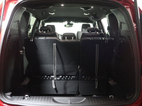 New 2026 Chrysler Pacifica Select image 8