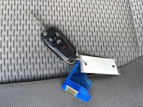 Used 2015 Ford F150 XLT w/ Equipment Group 302A Luxury image 40