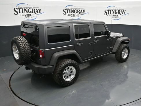 Used 2014 Jeep Wrangler Unlimited Rubicon w/ Connectivity Group AWD/4WD image 24