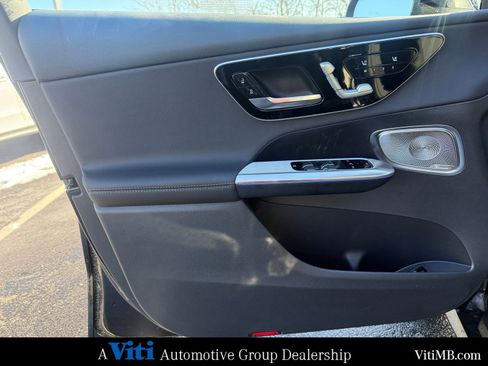 New 2026 Mercedes-Benz GLC 300 GLC 300 image 11