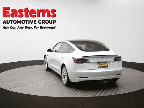 Used 2021 Tesla Model 3 Standard Range Plus image 64