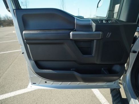 Used 2015 Ford F150 XLT w/ Equipment Group 301A Mid image 14