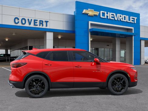 New 2025 Chevrolet Blazer LT image 5