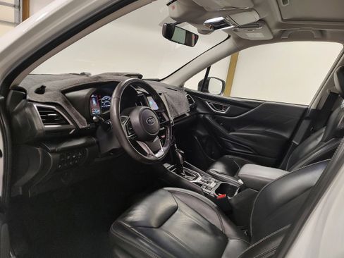Used 2021 Subaru Forester Touring image 10