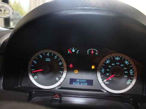 Used 2011 Ford Escape XLT image 14