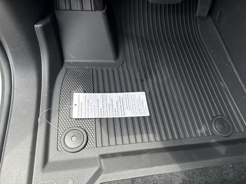 New 2026 GMC Acadia Elevation w/ Elevation Premium Package image 17