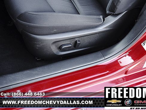 Used 2024 Nissan Altima 2.5 SV FWD image 31