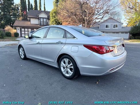 Used 2011 Hyundai Sonata Limited w/ Navigation Pkg 5 image 7