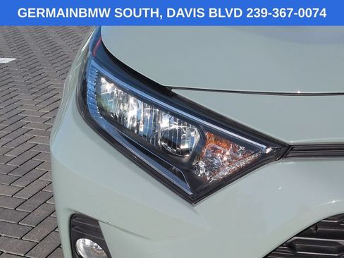 Used 2021 Toyota RAV4 XLE Premium FWD image 11