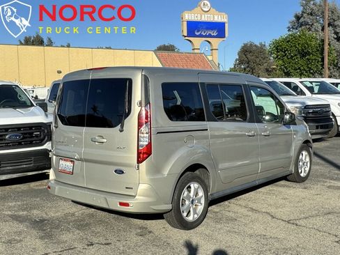 Used 2015 Ford Transit Connect XLT image 34