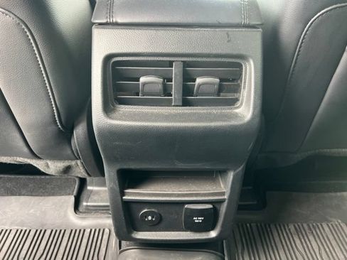 Used 2024 Ford Edge SEL w/ Convenience Package AWD/4WD image 19