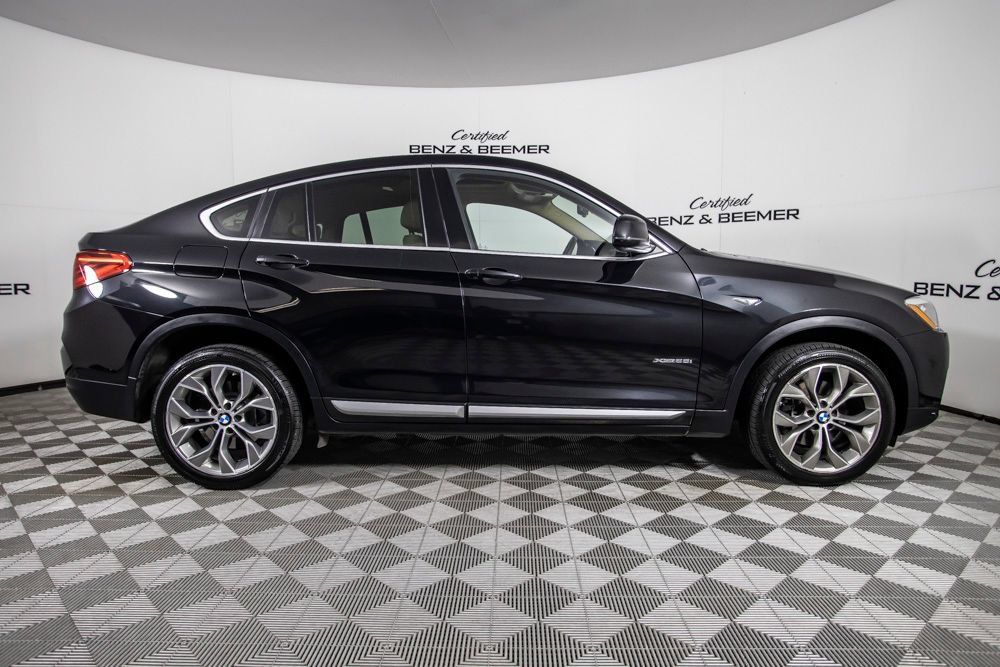 Used 2017 BMW X4 xDrive28i AWD/4WD image 3